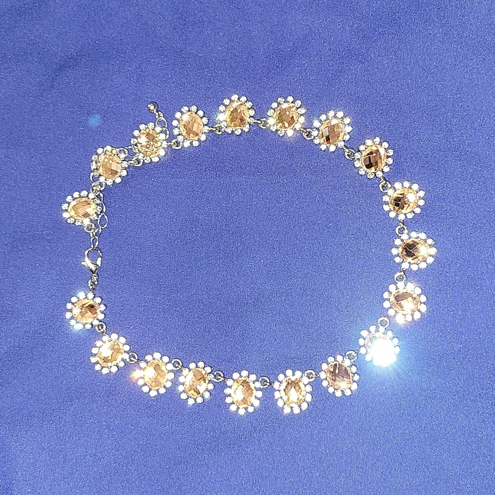 Francesca's Silverstone Rhinestone choker